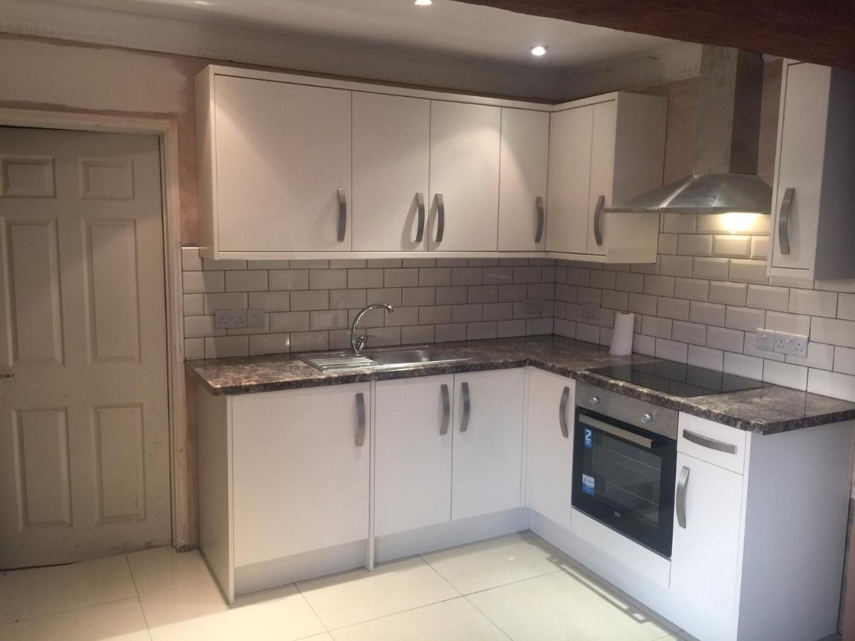 Apartamento Stunning Guest With Private Hot Tub Rogerstone